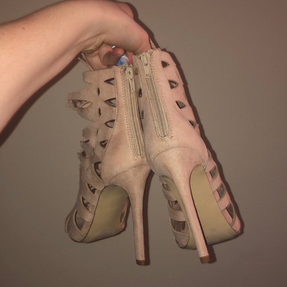 Pale pink heels - Never worn - Picture 3 of 3